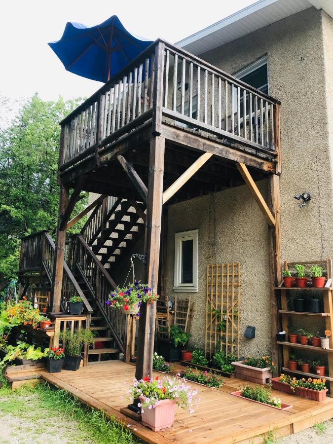 Auberge De Mon Petit Chum B&B Wakefield Exterior photo